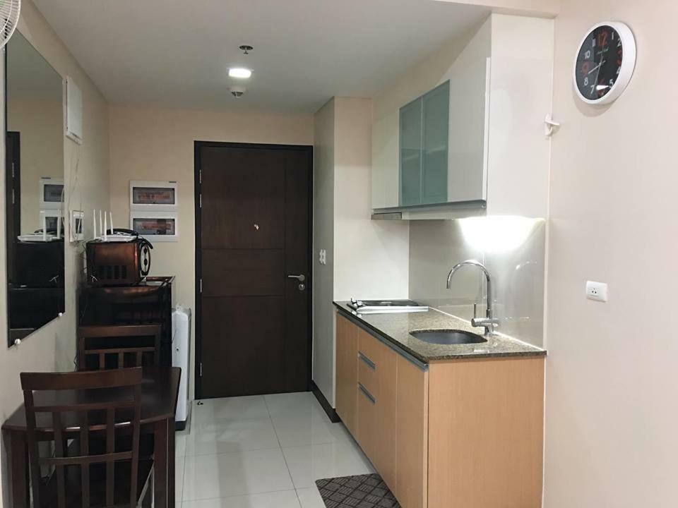 Condotel Walking Distance To Airport 马尼拉 外观 照片